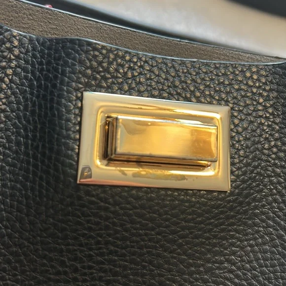 Lulu’s Chic Street Black Tote Bag - Picture 8 of 11